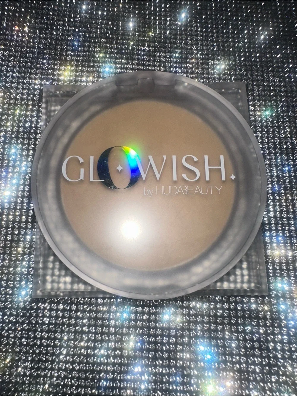 HUDA BEAUTY Cream Bronzer - Brown Tone